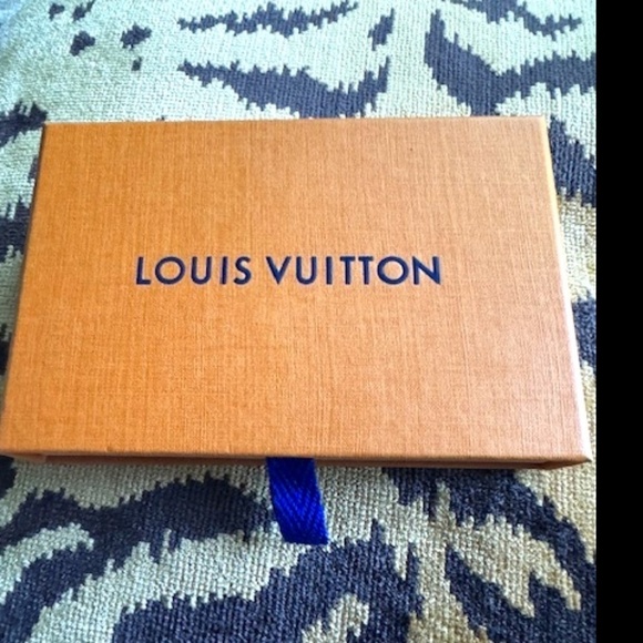 Authentic Louis Vuitton Gift Box + Shopping Bag Set Ships Free With any Purchase - Picture 2 of 6